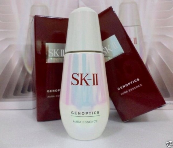 SK-II Genoptics Aura Essence Brightening Anti-aging Moisture Serum 50ml